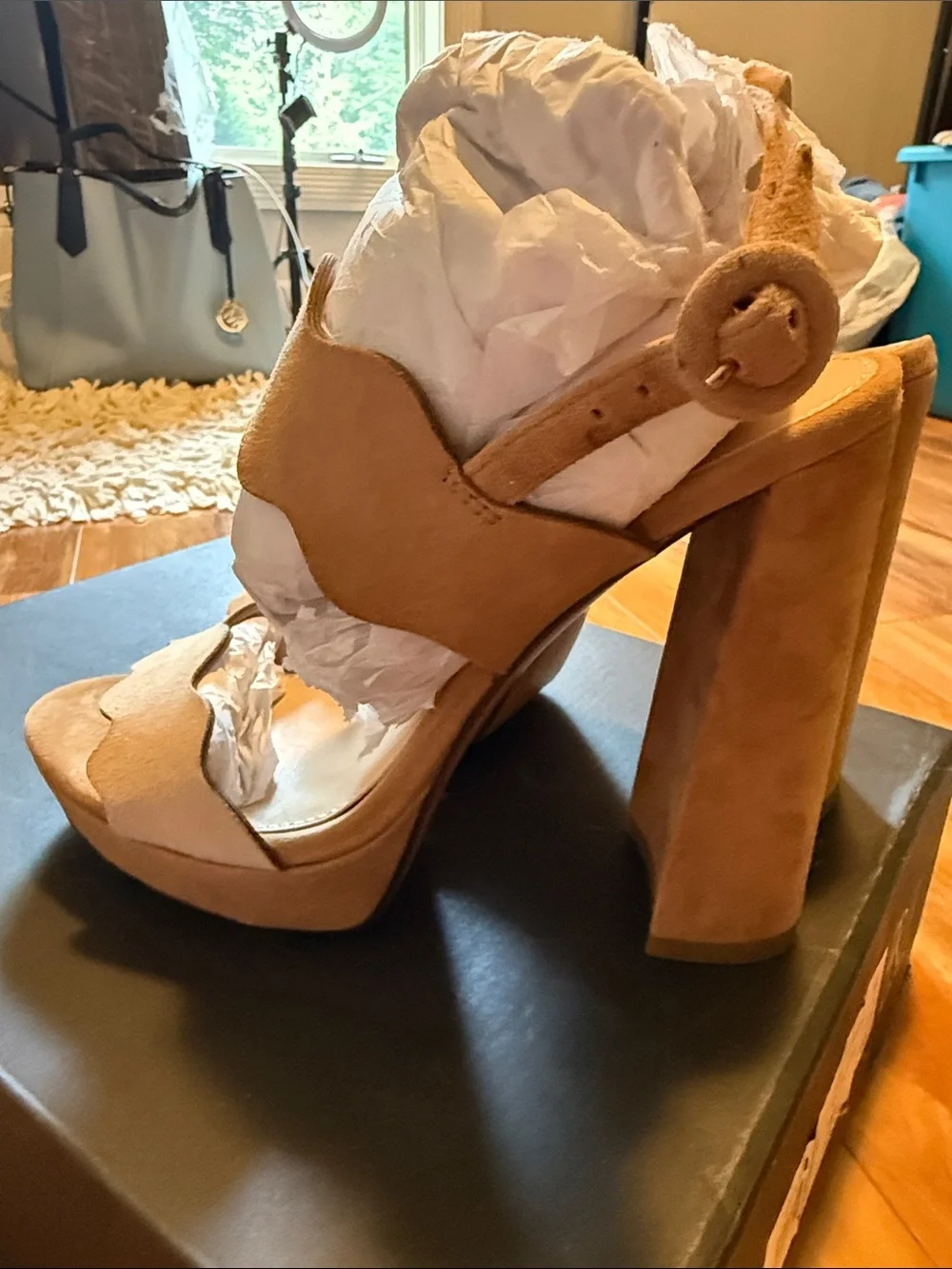 Pella Moda platform block suede leather heels